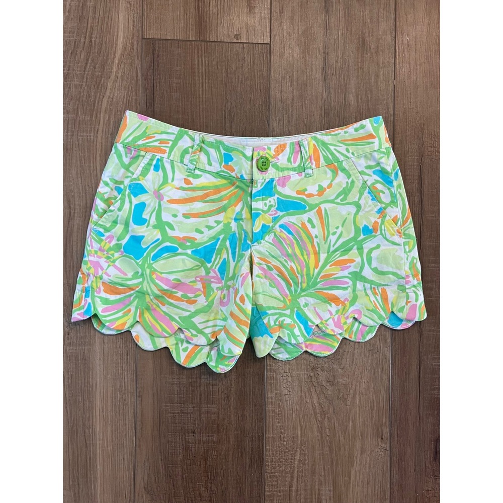 Lilly Pulitzer Buttercup Scalloped Shorts Green Pink Floral Tropical Size 00‎